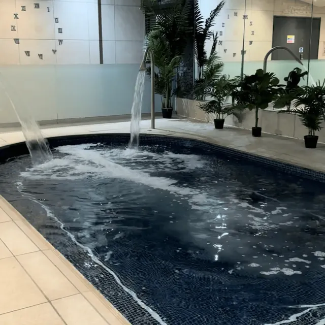 Clifford Health Club Fire & Ice Spa - Image 3