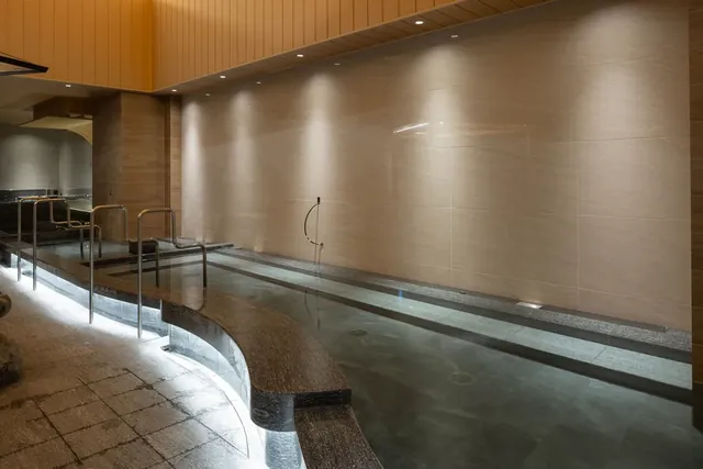 うめきた温泉 蓮 Wellbeing Park - Image 2