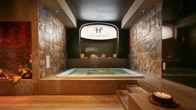 Wellness Club Hotel Porta Felice - Image 3