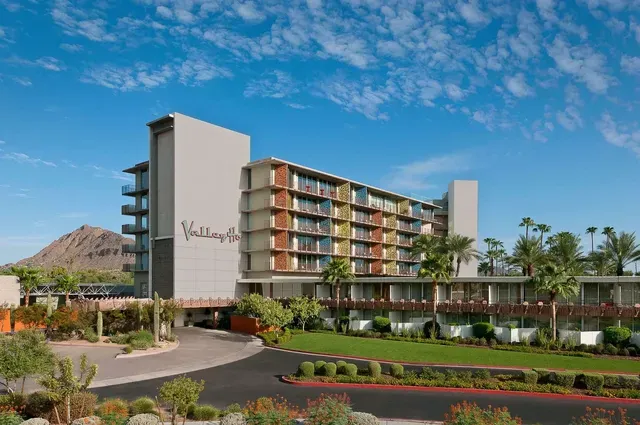 VH Spa at Hotel Valley Ho - Image 2