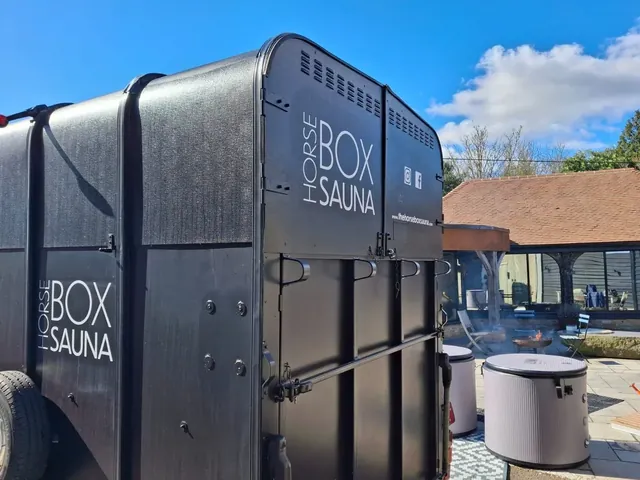 The Horse Box Sauna - Image 2