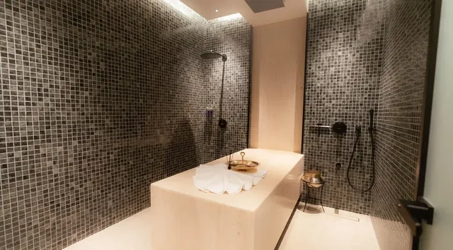 Alpha Spa