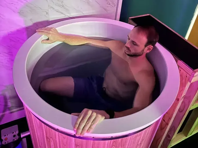 All Heart Cold Plunge & Sauna - Image 2