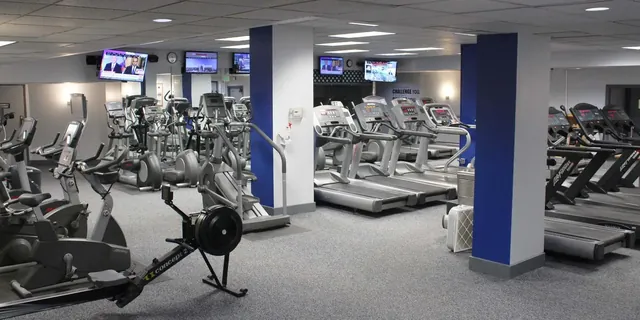 Harro East Athletic Club - Image 2