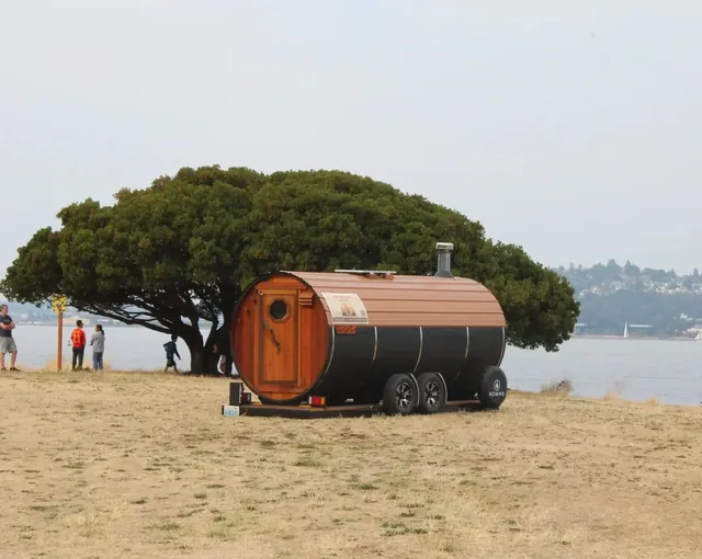 Sauna Moon at Alki Beach
