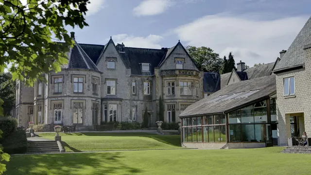 Mercure Sheffield Kenwood Hall Hotel & Spa - Image 2