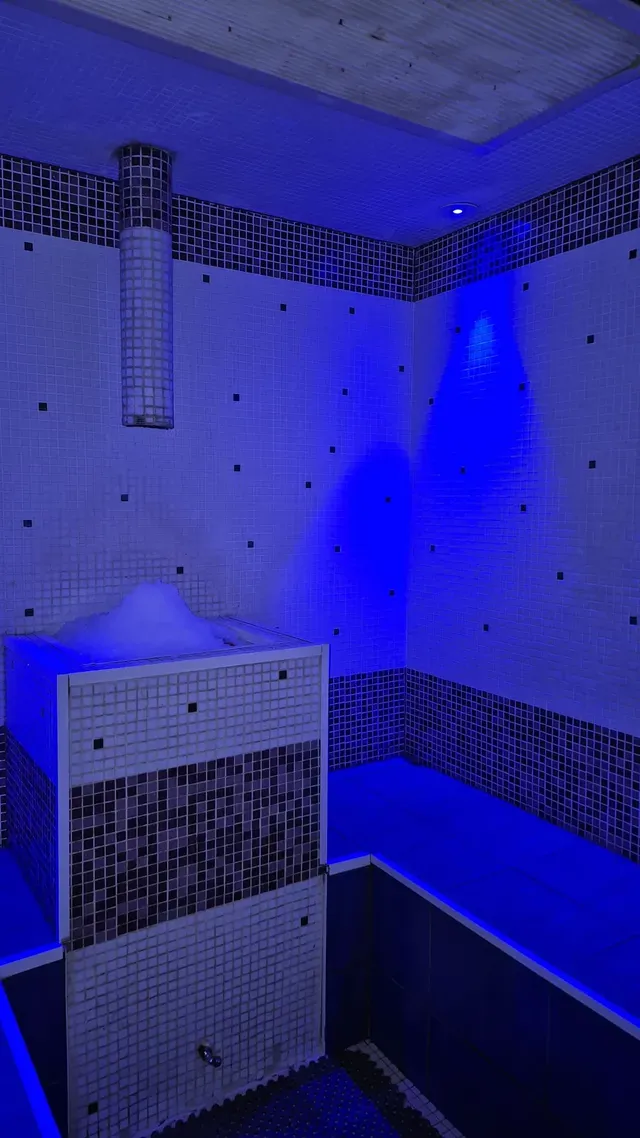 Spa Naturel at Mercure Sheffield St Paul's - Image 3