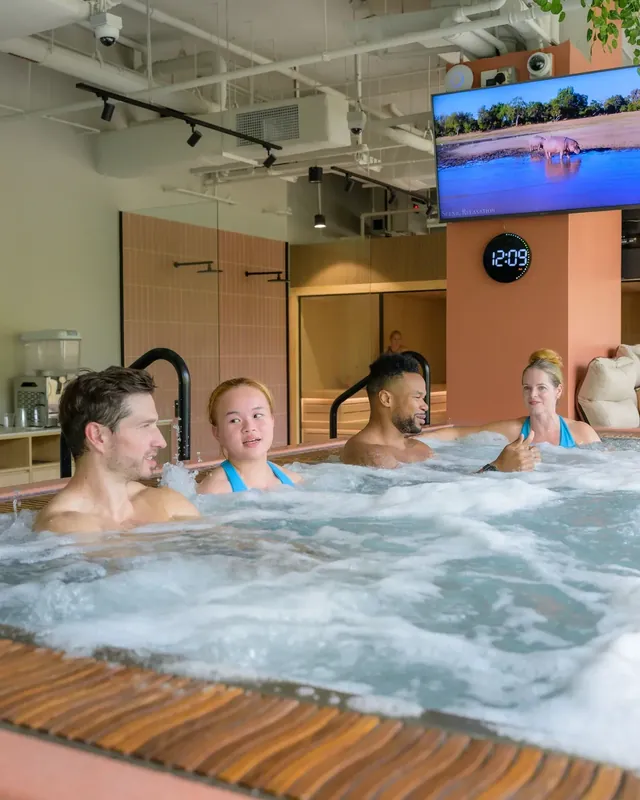 Sochill Bath Club - Image 2