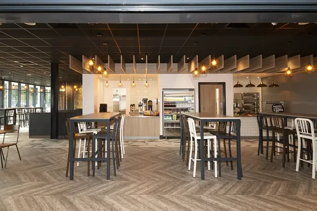 Braywick Leisure Centre - Image 3