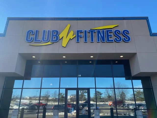 Club Fitness - Creve Coeur