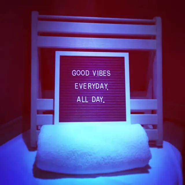 Pūr Sweat Infrared Sauna Studio
