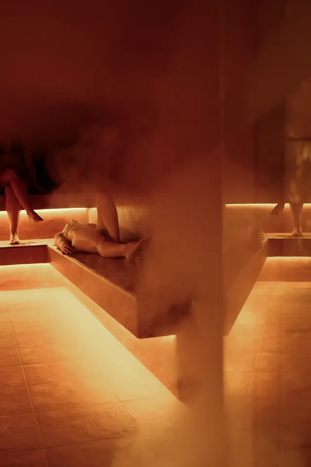 38° The Bathhouse