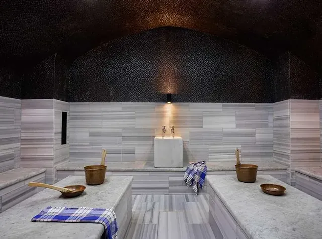 Royal Beach Tel Aviv Spa - Image 2