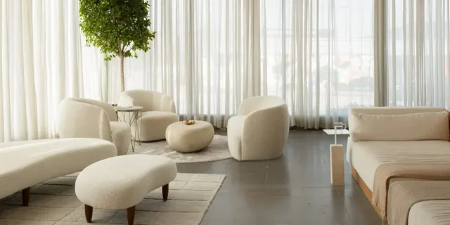 Poppi's Spa & Lounge