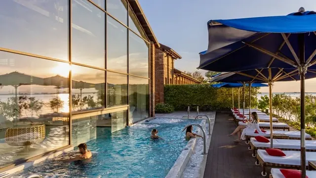 JW Venice Spa - Image 2