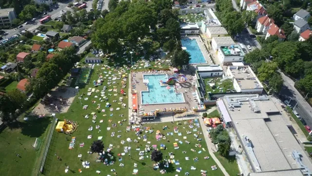 Ottakringer Bad - Image 3
