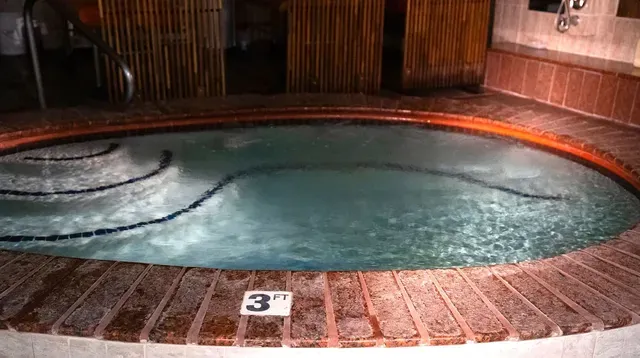 Spa Riverside - Image 3