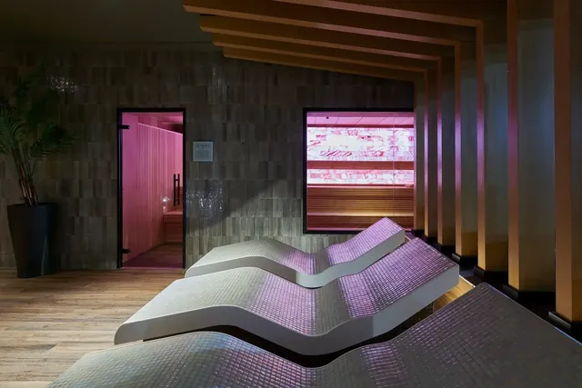 David Lloyd Zaragoza - Image 3